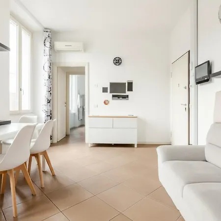 Moderno A 2 Passi Dal Centro Lägenhet *